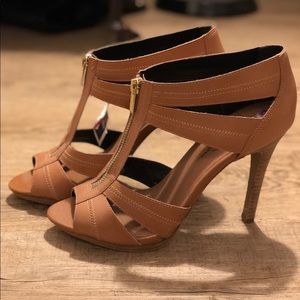 Jessica Simpson Zip-up Tan Heels
